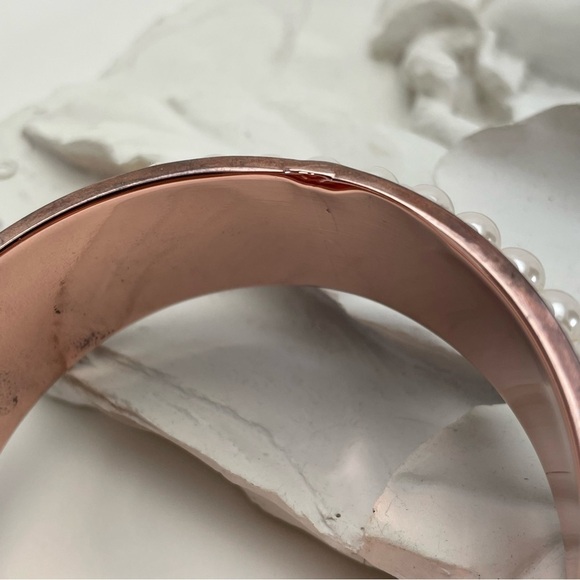 Pearls and Copper Bangle - Picture 5 of 9